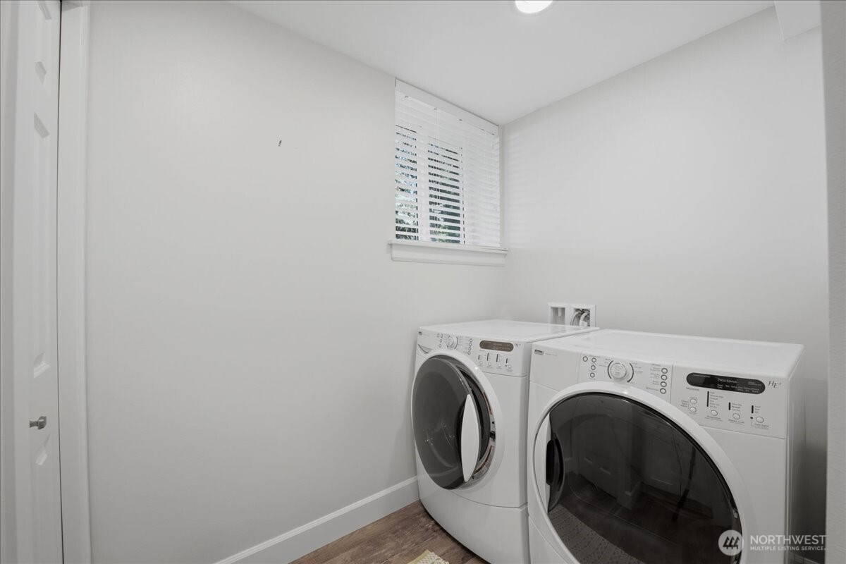 19310 37th Avenue Property Photo 26
