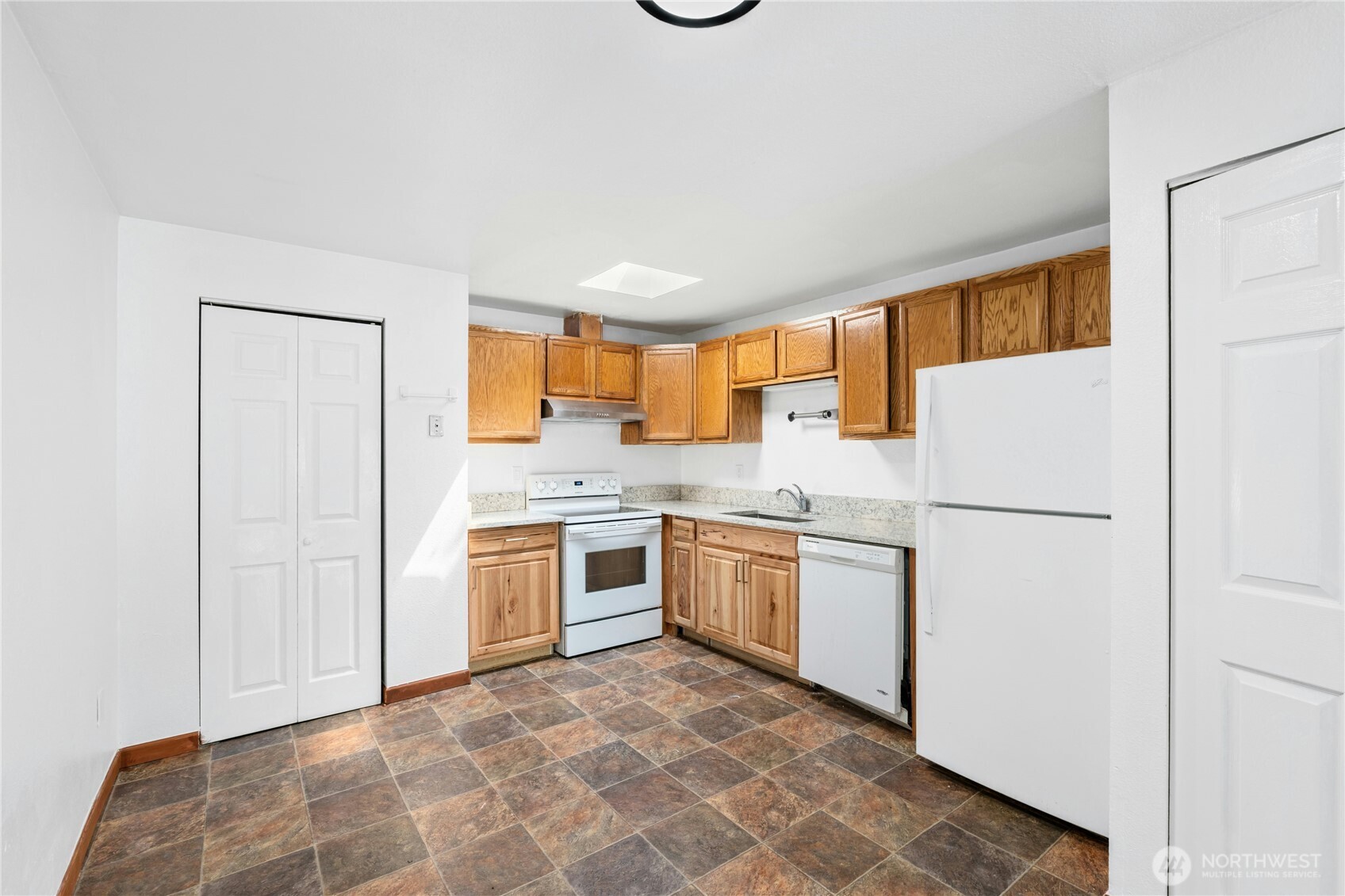 14600 Se 176th Street R1 Property Photo 12