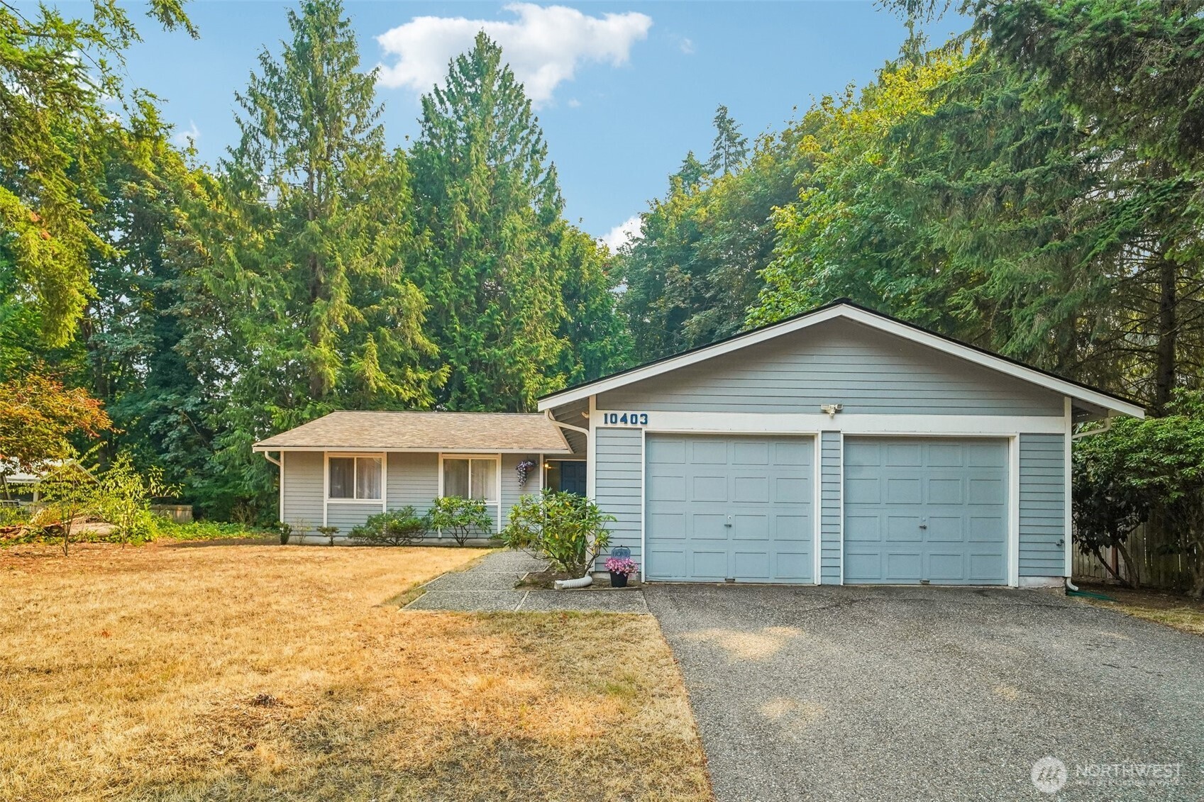 10403 NE 135th Place Property Photo 1