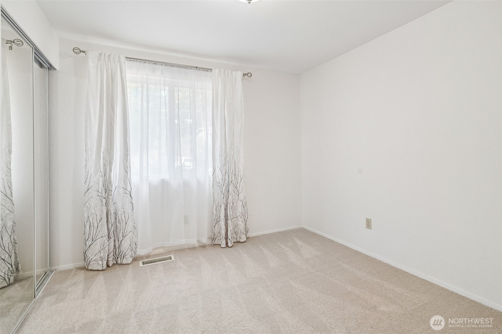 10403 Ne 135th Place Property Photo 25