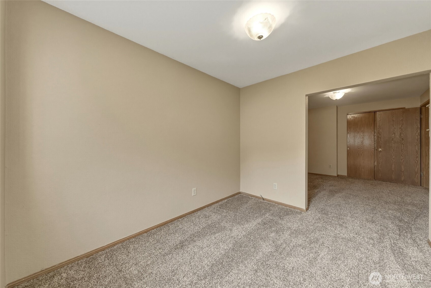 1907 Sunset Drive Property Photo 14