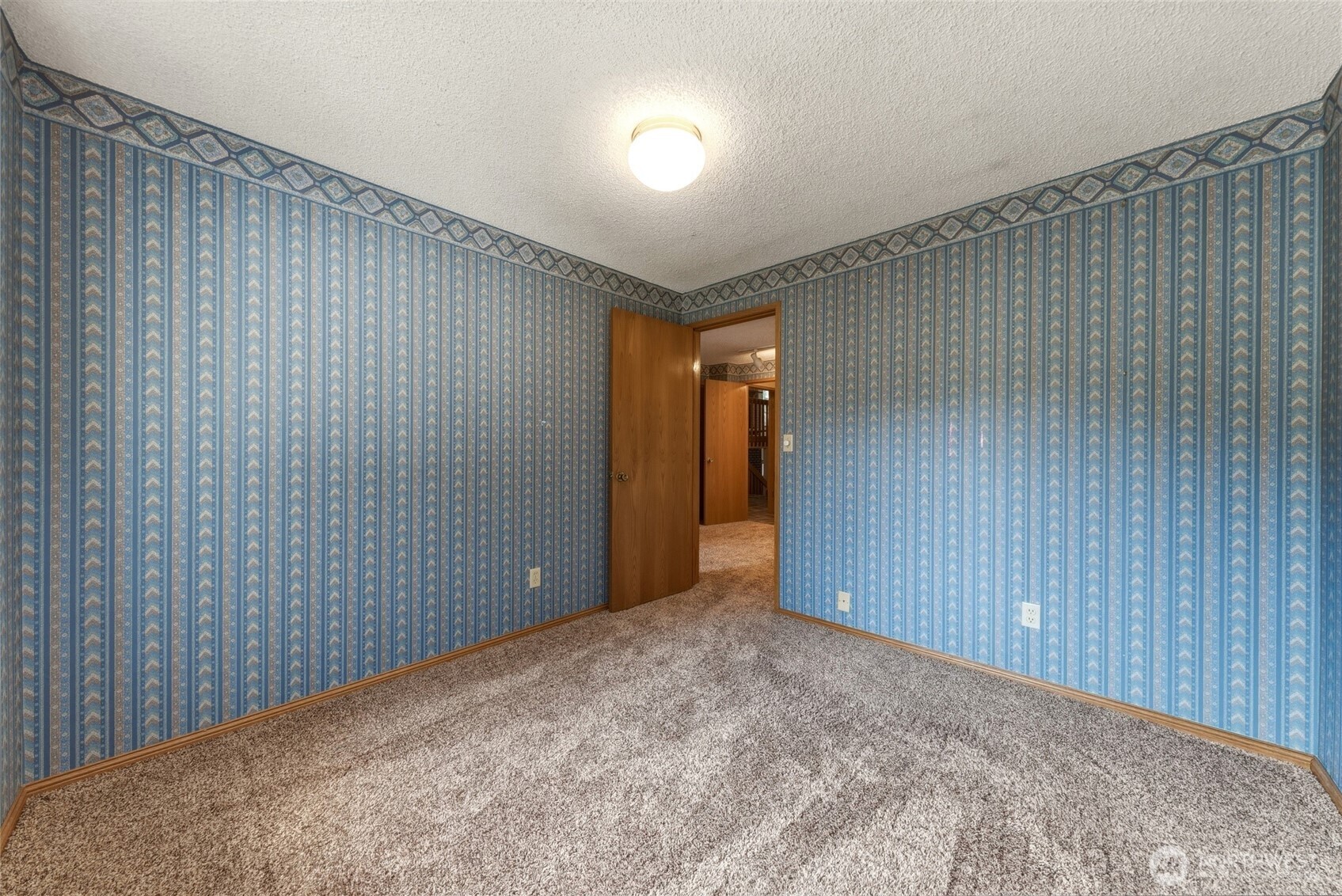 1907 Sunset Drive Property Photo 18