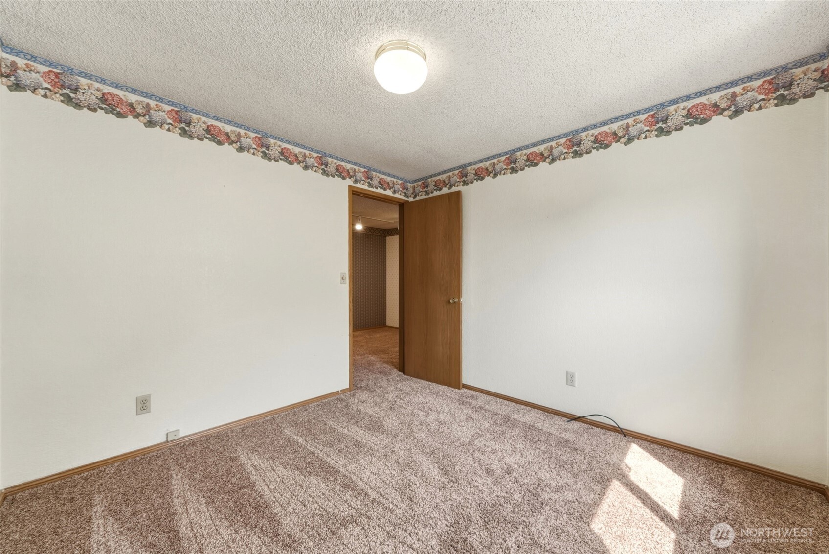 1907 Sunset Drive Property Photo 19