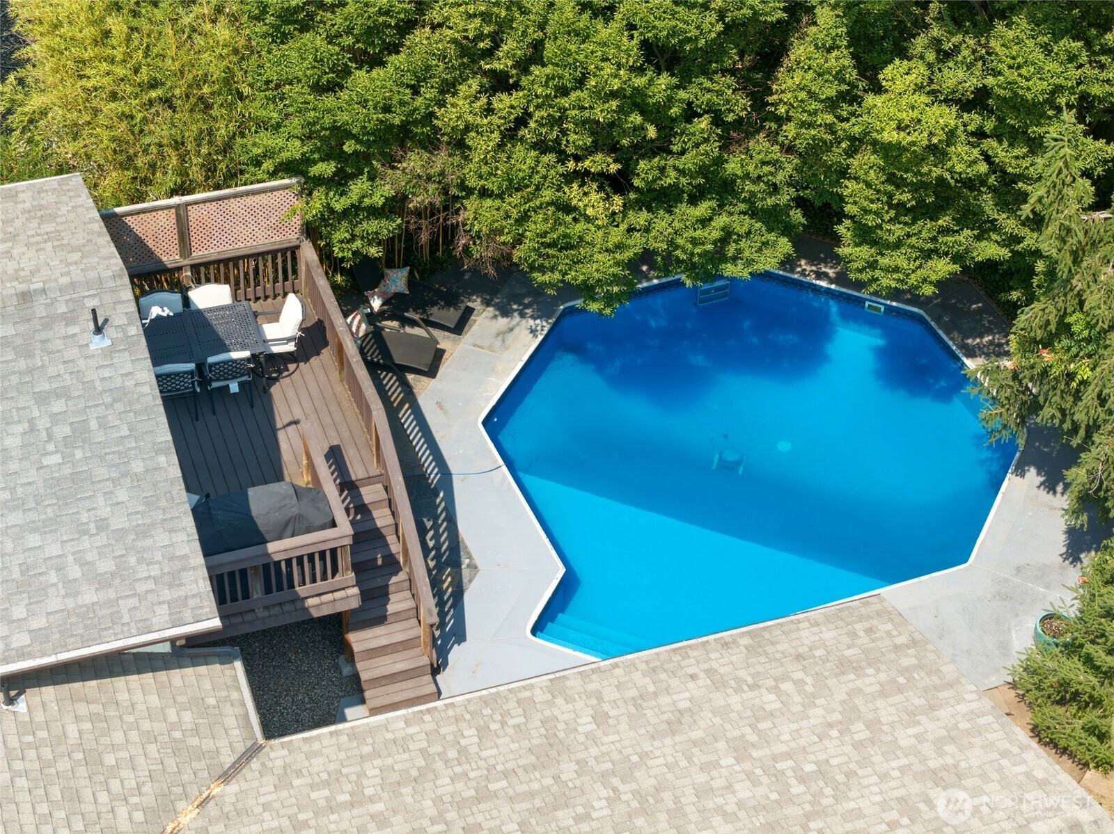 1907 Sunset Drive Property Photo 31