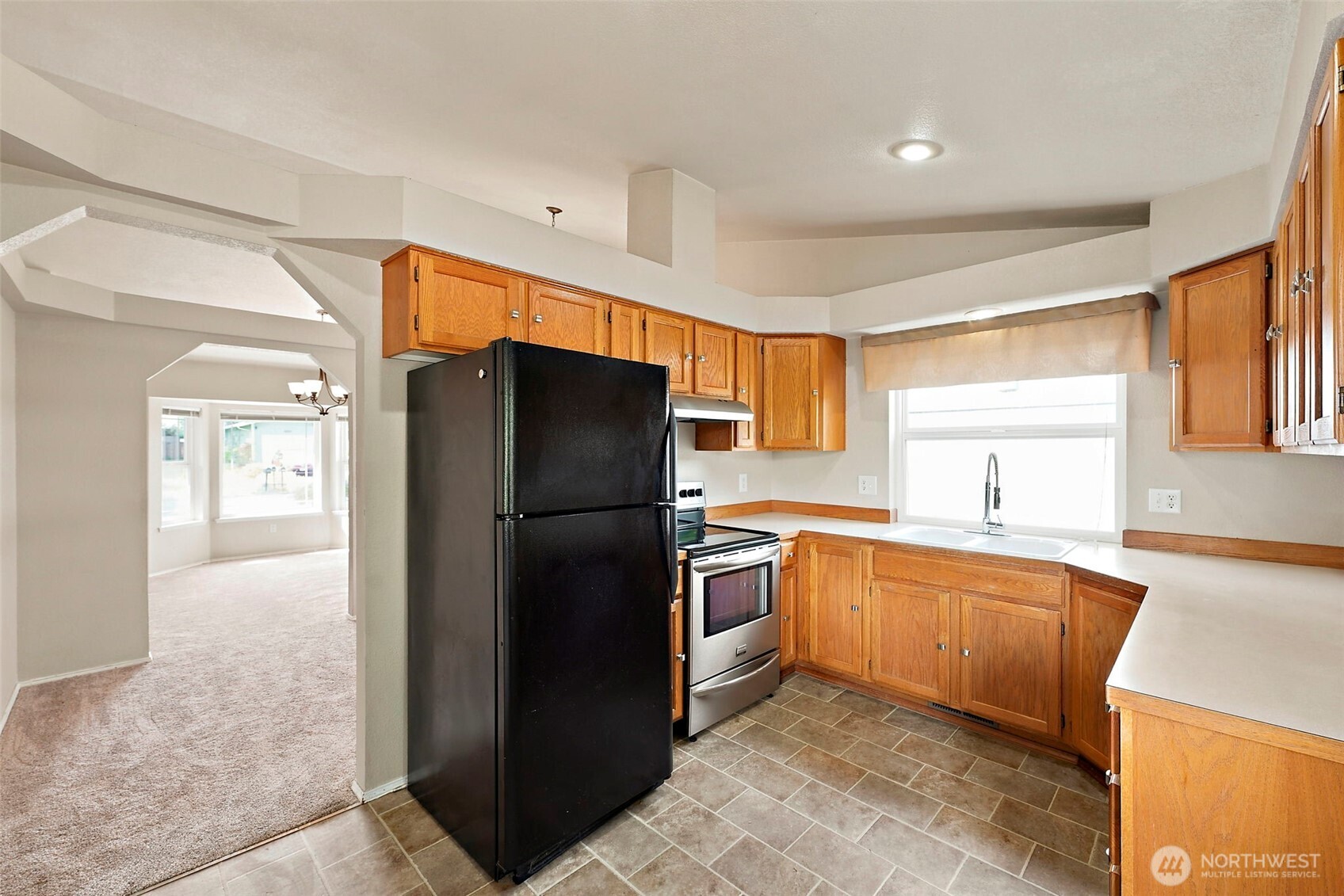 2112 Thurston Avenue Property Photo 11