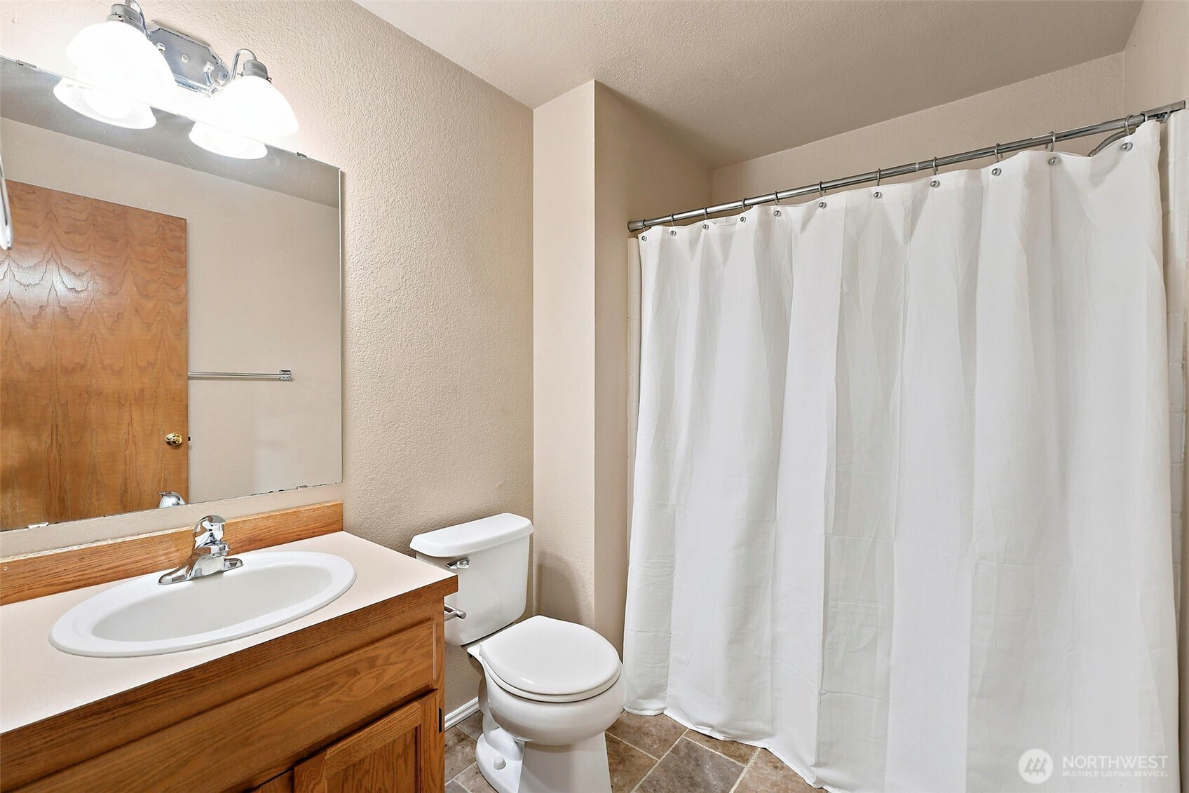 2112 Thurston Avenue Property Photo 17