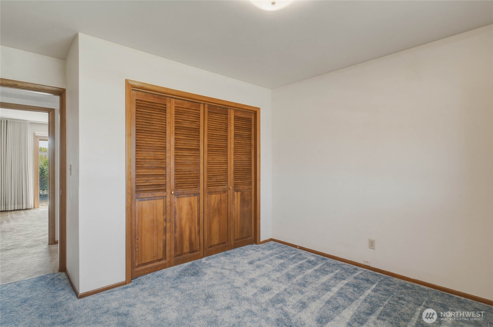 742 Sw I Street Property Photo 24