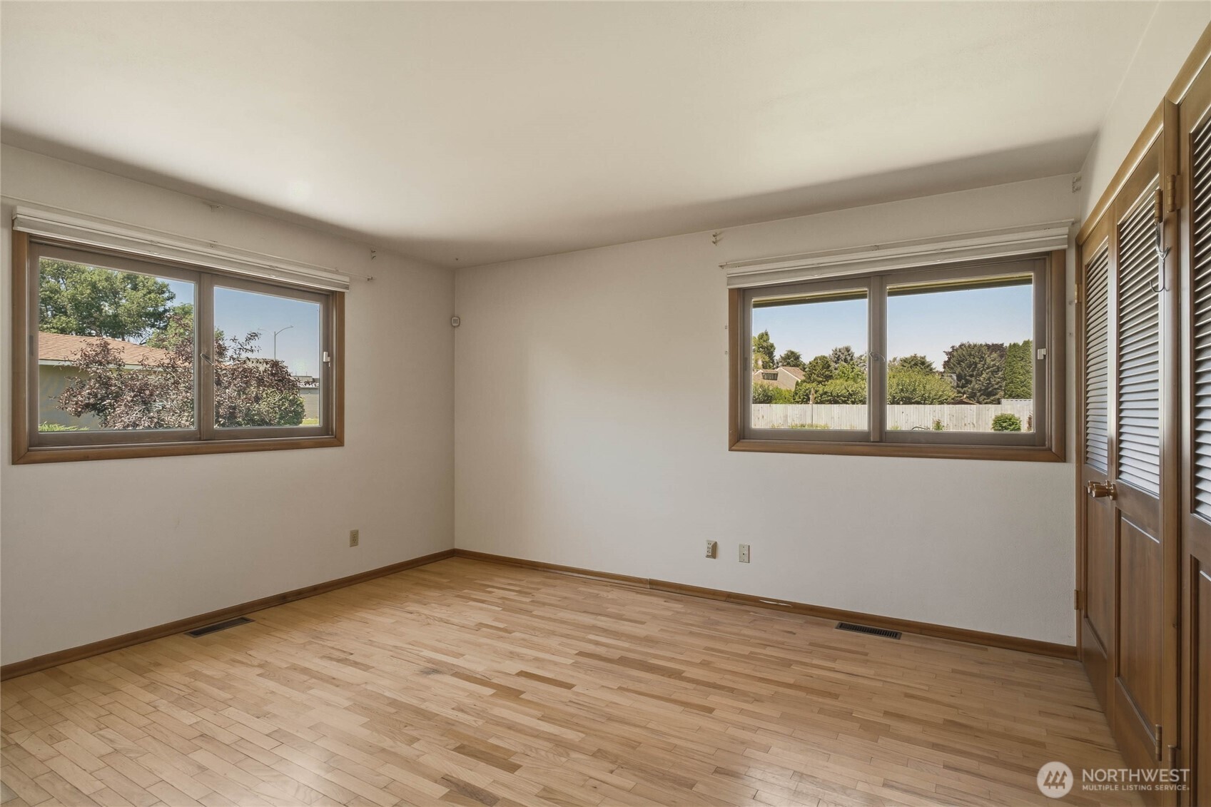 742 Sw I Street Property Photo 26