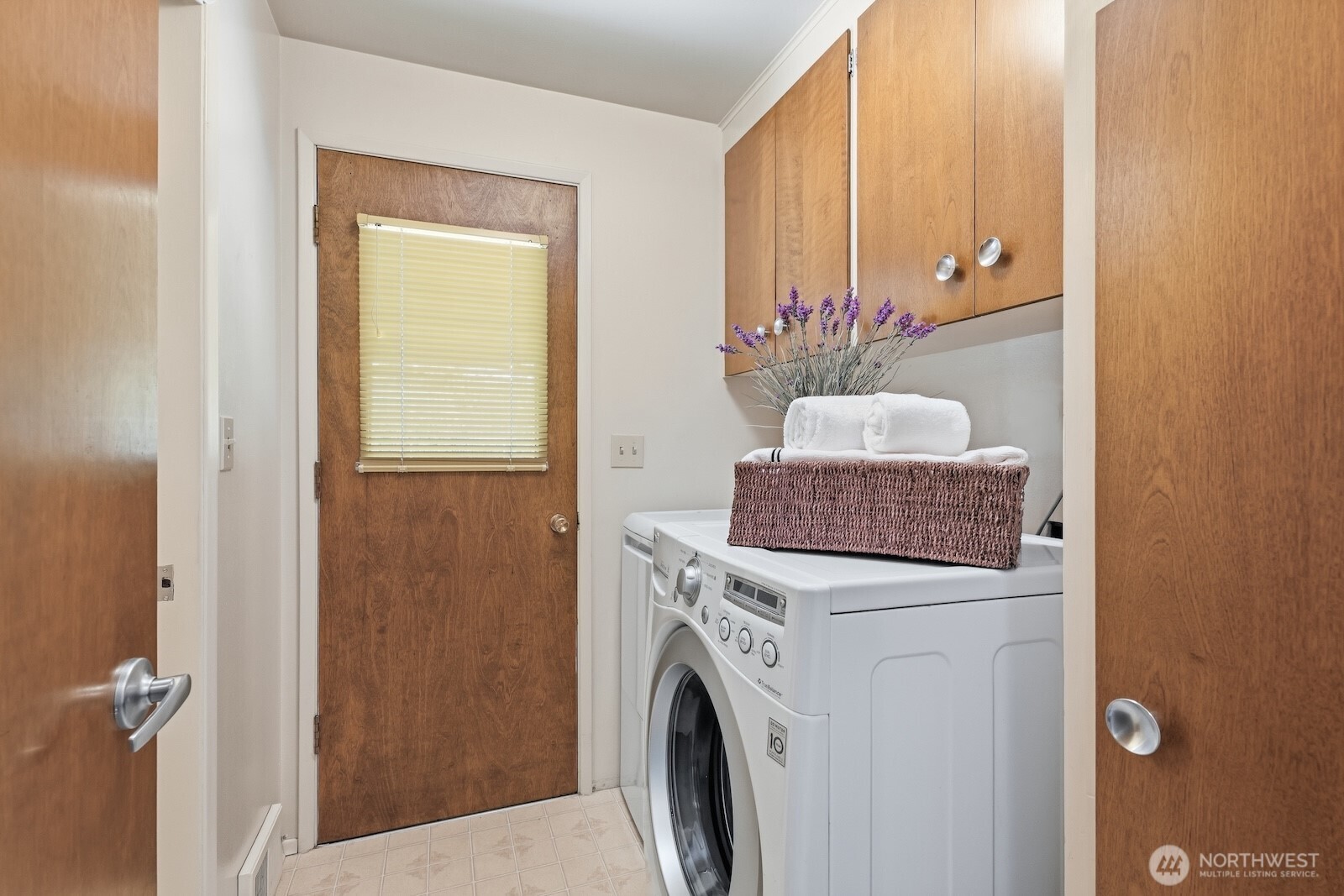 9113 Baring Way Property Photo 18