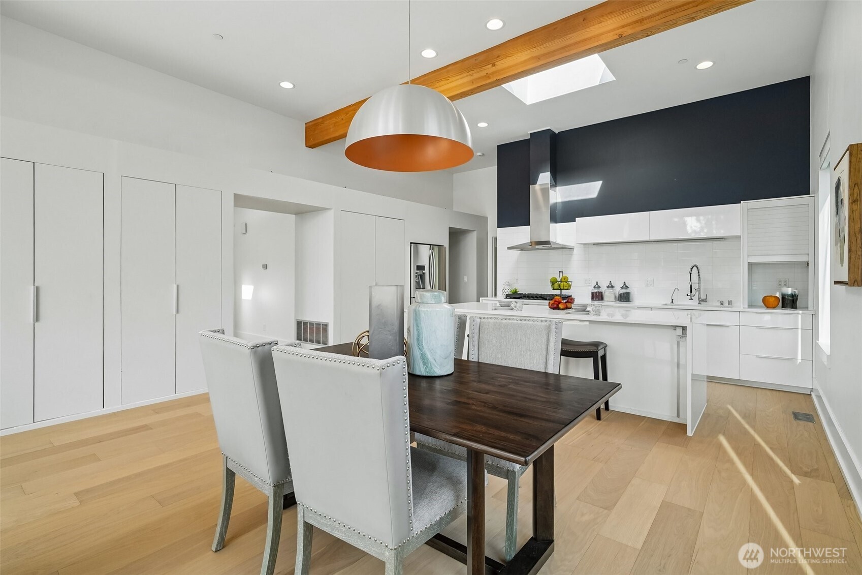 1522 211th Place Property Photo 6