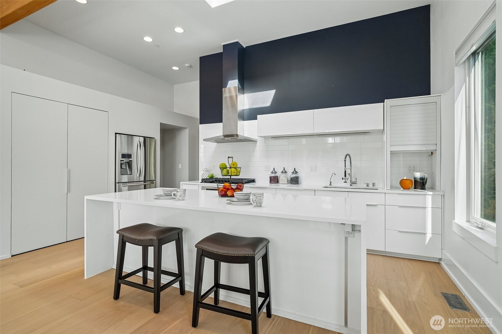 1522 211th Place Property Photo 8