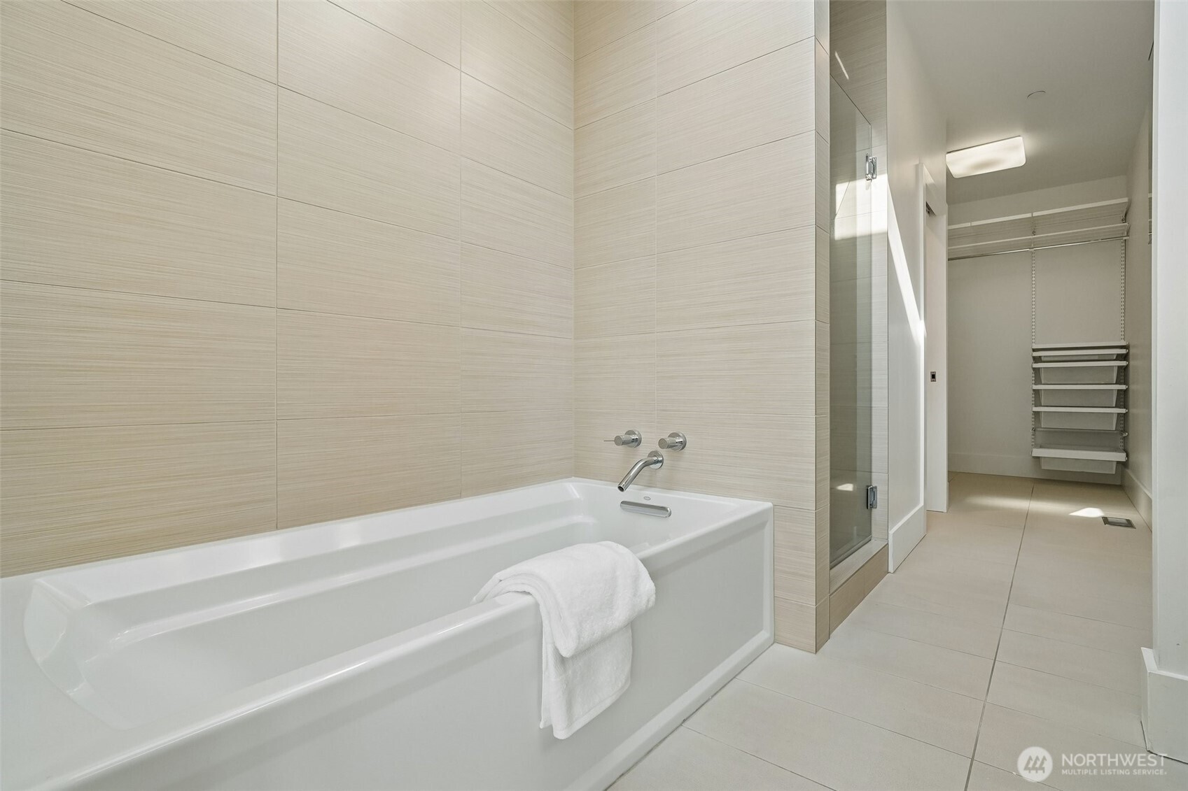 1522 211th Place Property Photo 15