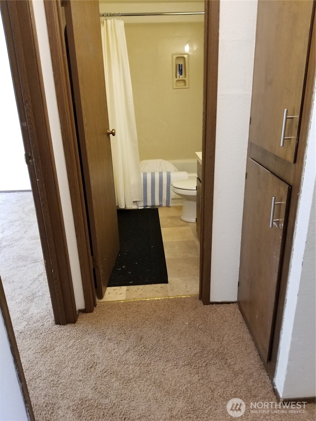 12902 147th Street Property Photo 5