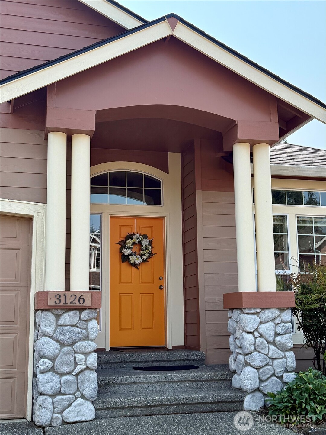 3126 Red Fern Drive Property Photo 3