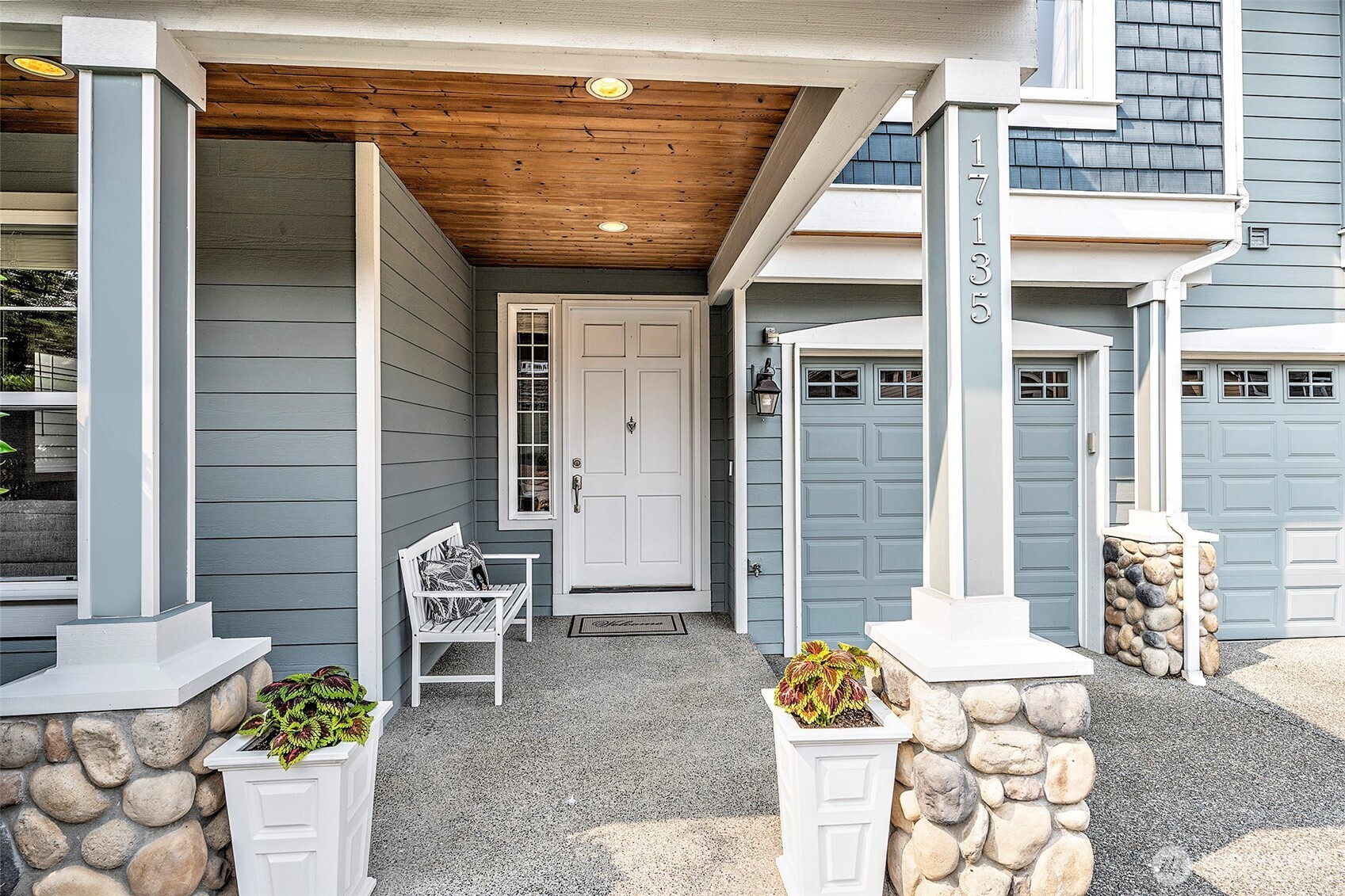17135 164th Way Property Photo 3