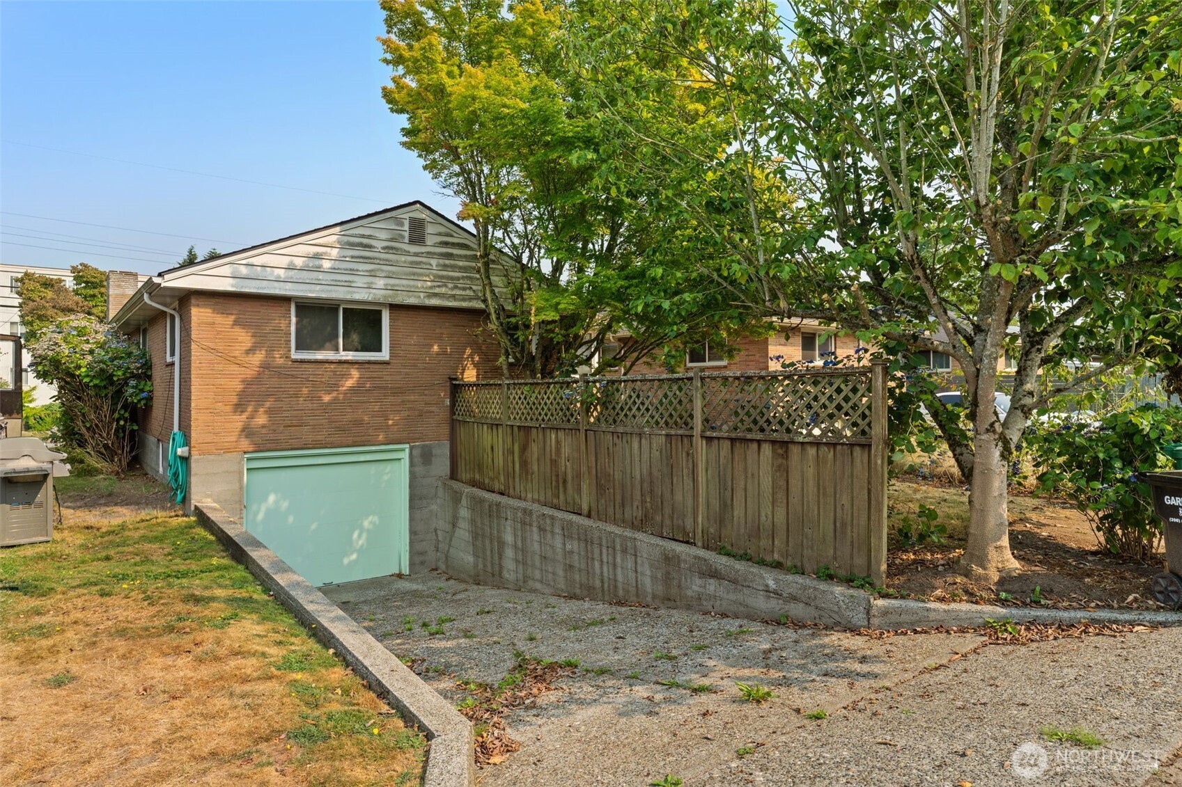 8361 30th Avenue Property Photo 7