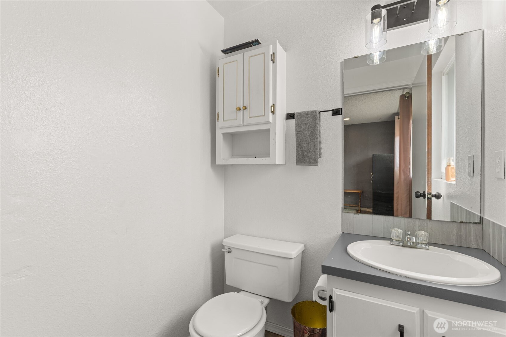 1710 W Young Street Property Photo 21