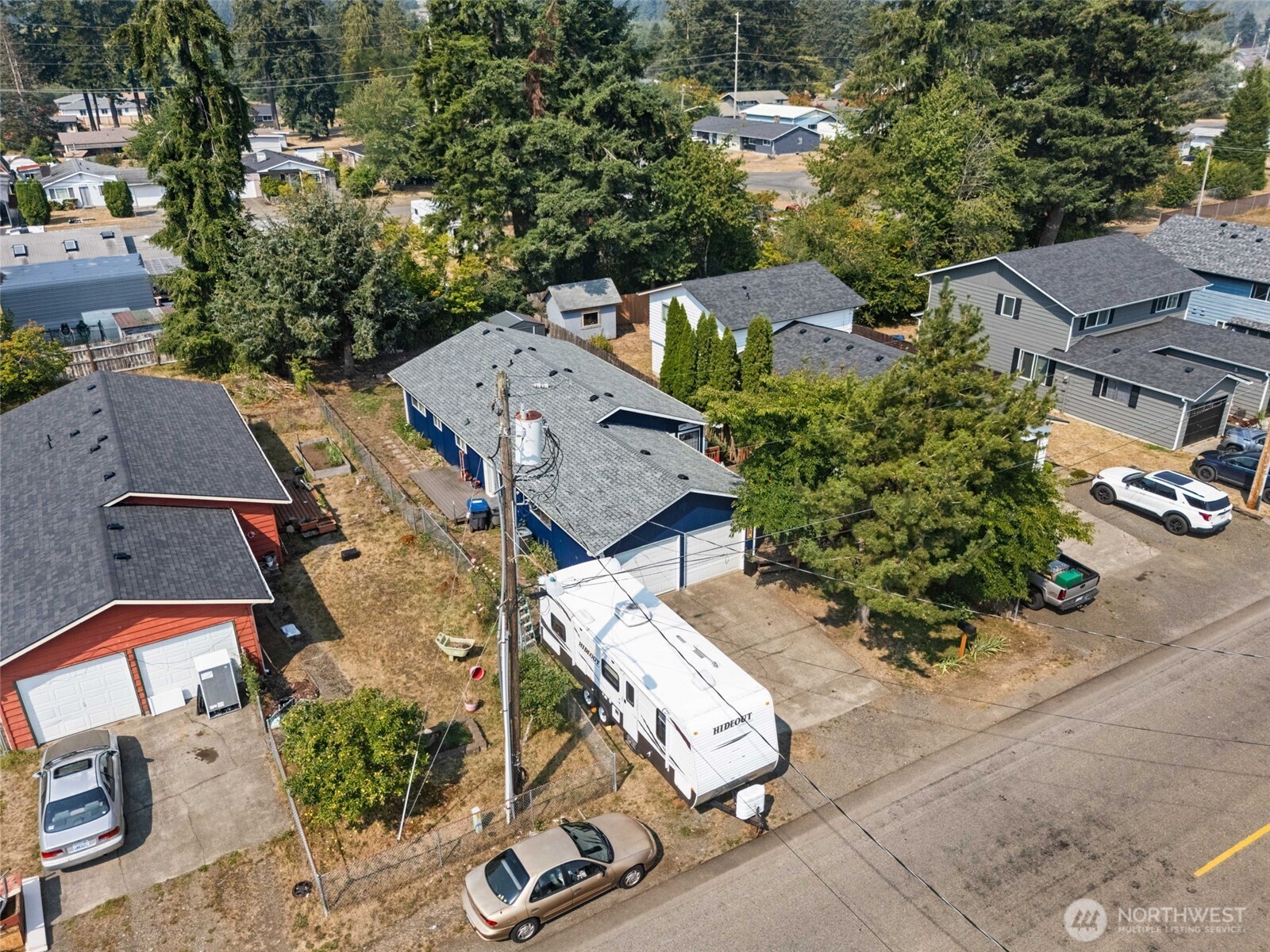 1710 W Young Street Property Photo 32