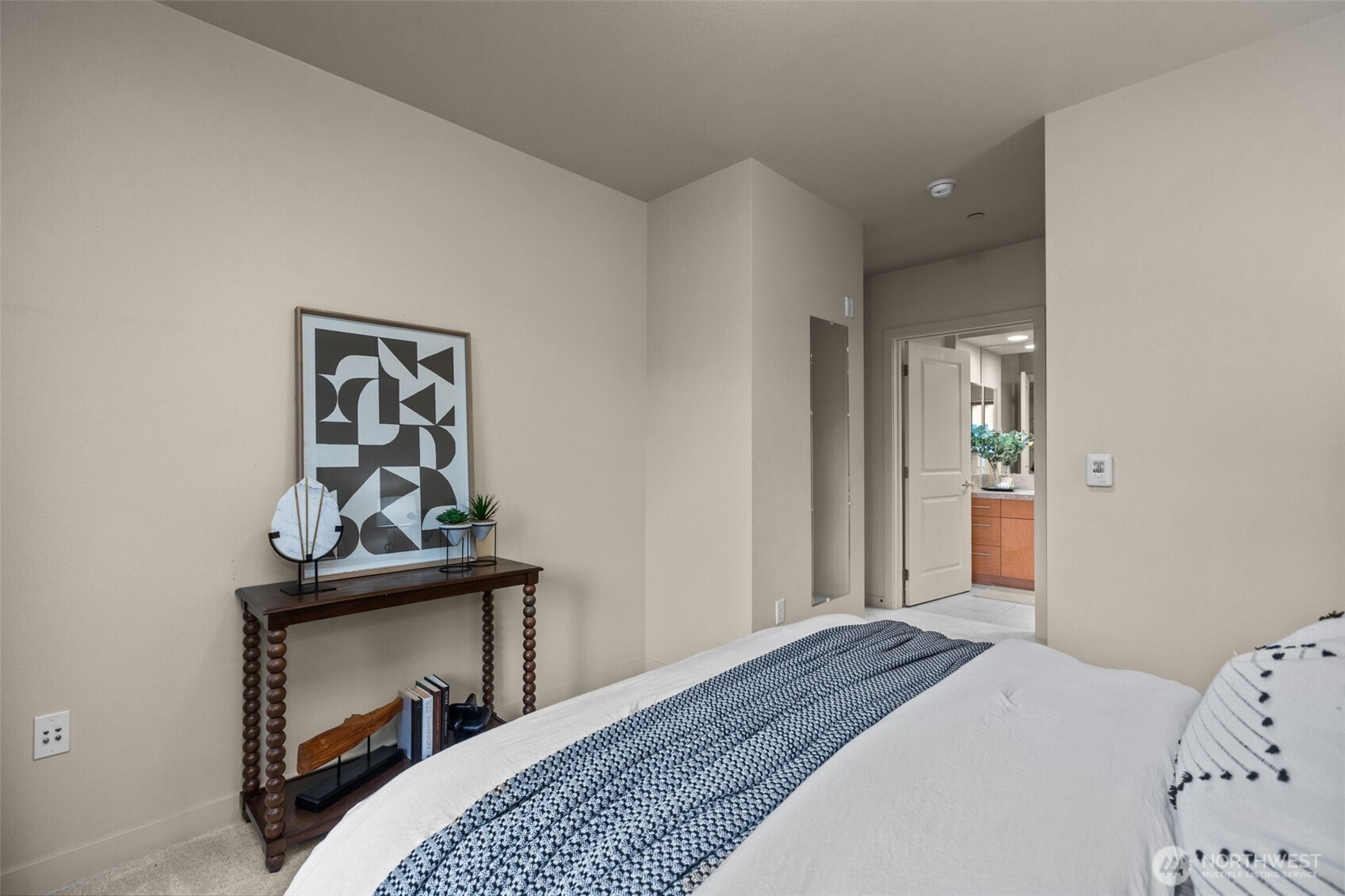 5440 Leary Avenue 401 Property Photo 15