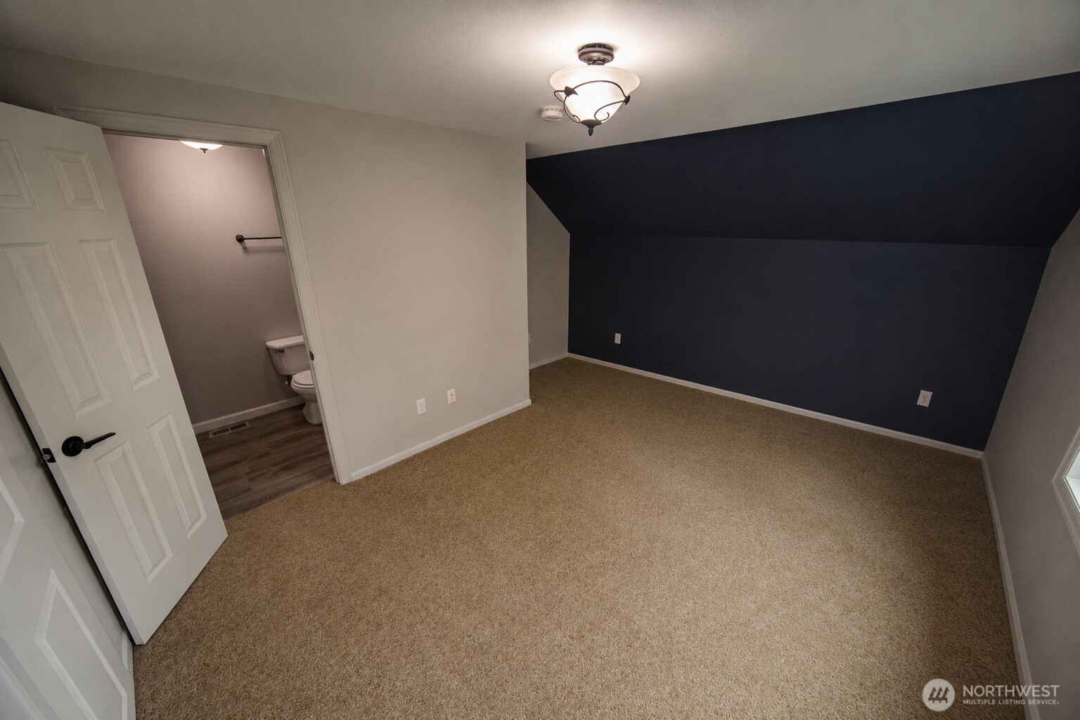 1580 Monroe Street Property Photo 16