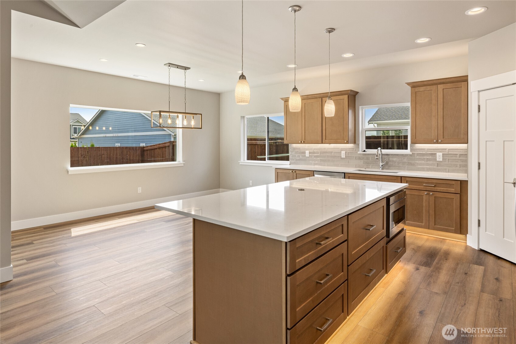 500 E Heatherstone Court Property Photo 9