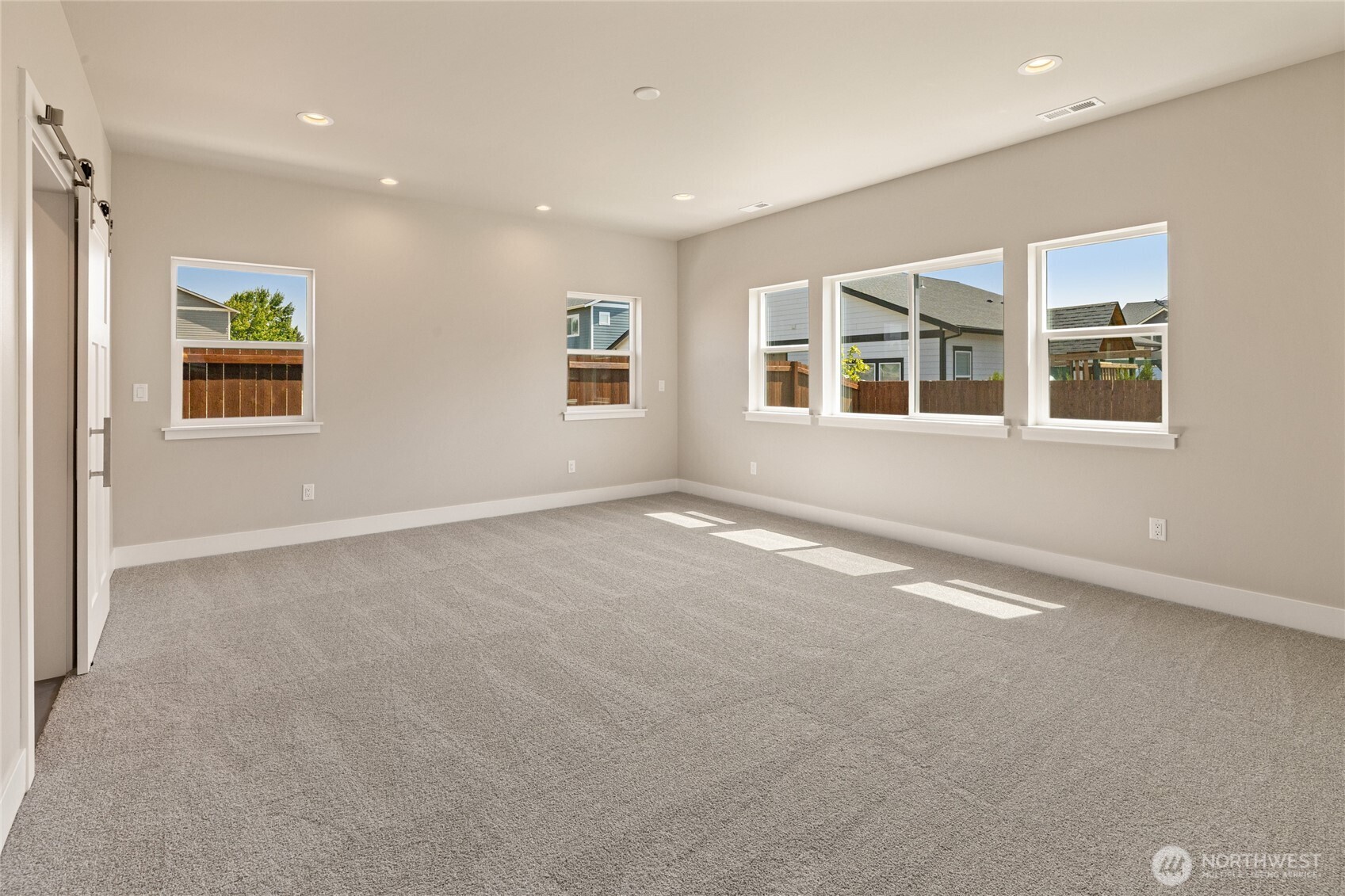 500 E Heatherstone Court Property Photo 14