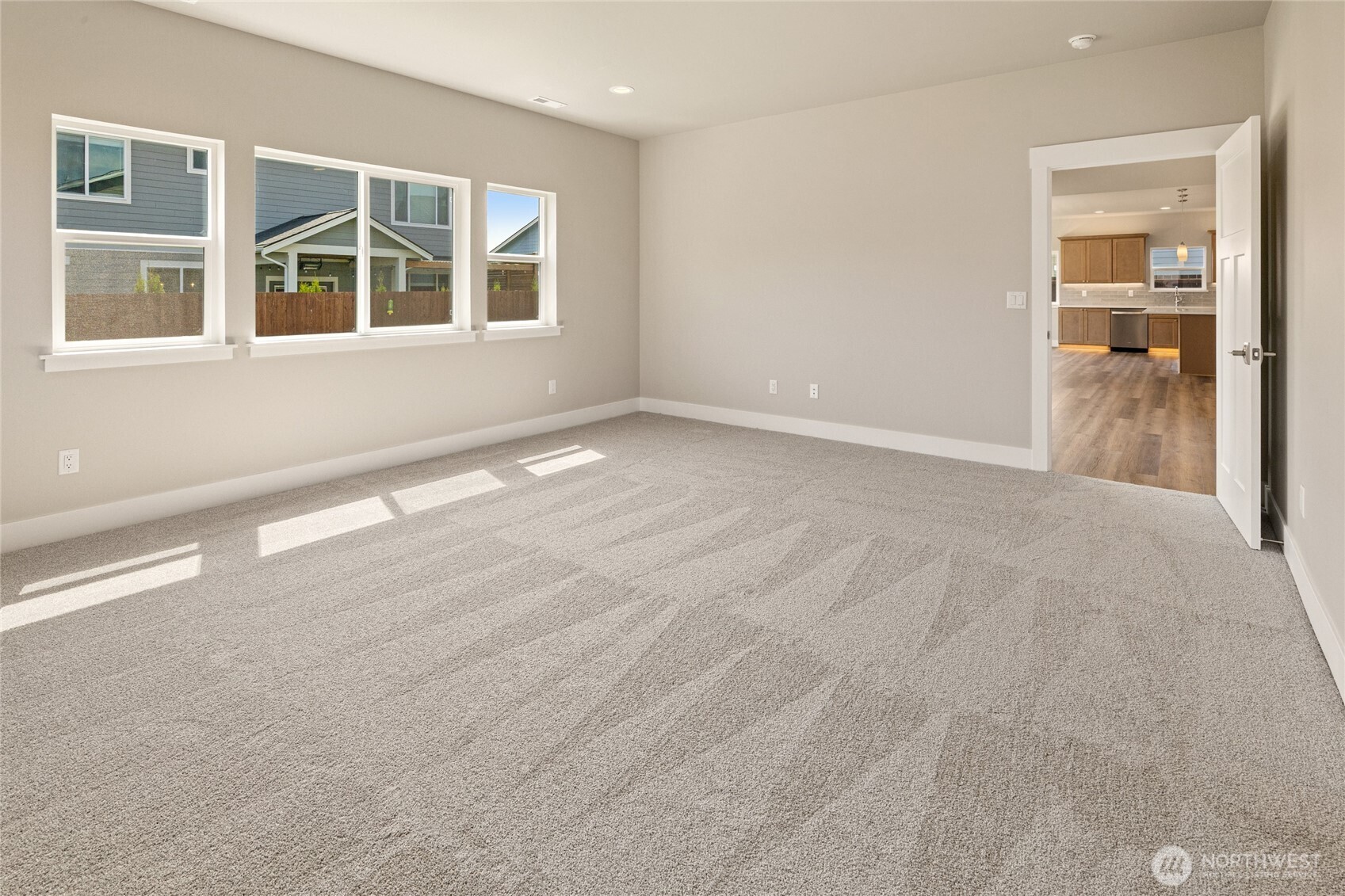 500 E Heatherstone Court Property Photo 16