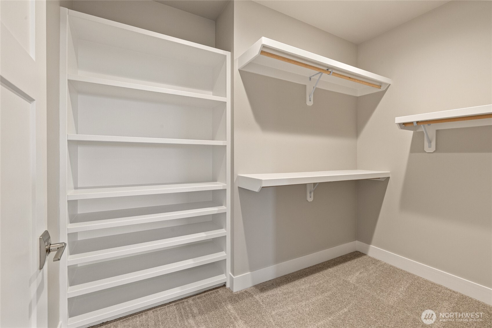 500 E Heatherstone Court Property Photo 21
