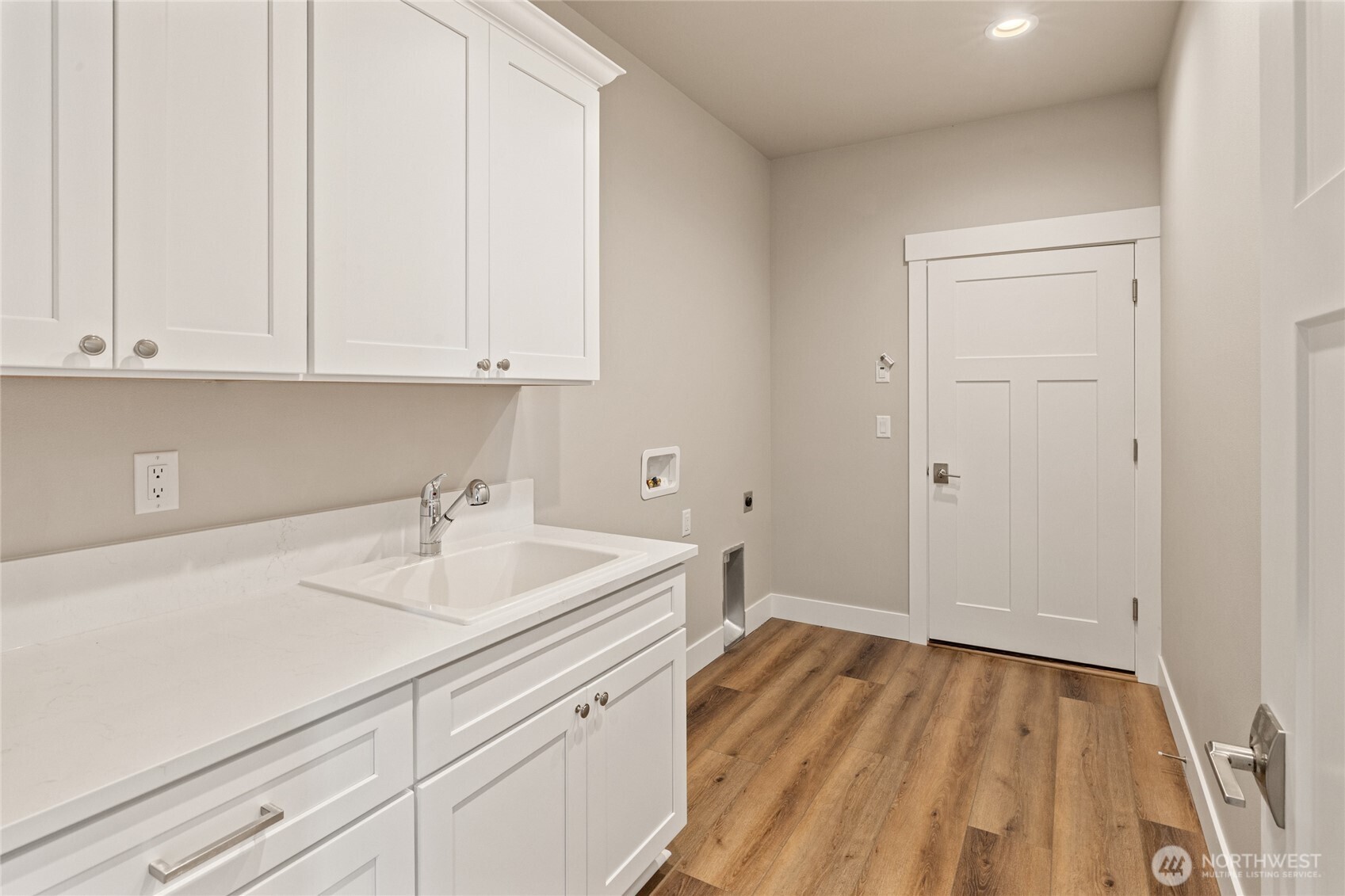 500 E Heatherstone Court Property Photo 22