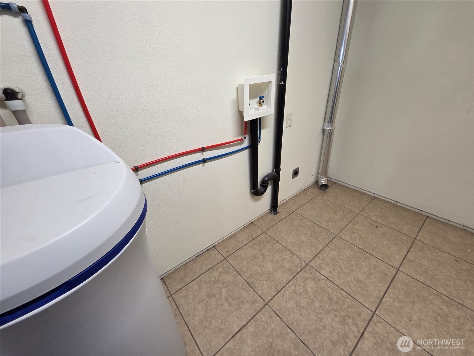 32 Pilot Wheel Road Property Photo 11