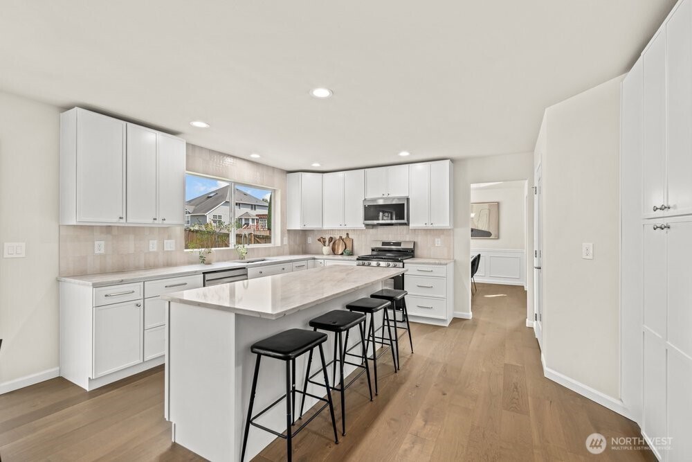 454 Nile Place Property Photo 14