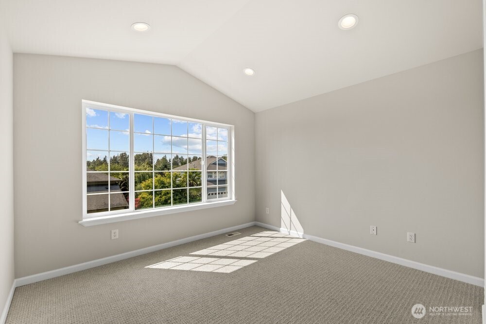 454 Nile Place Property Photo 28
