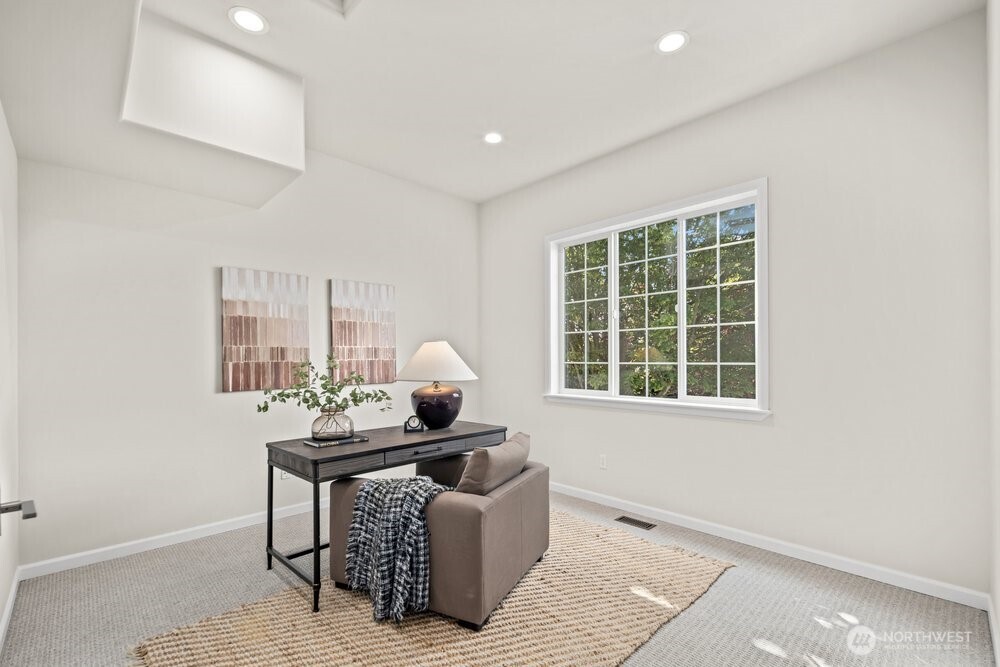 454 Nile Place Property Photo 31