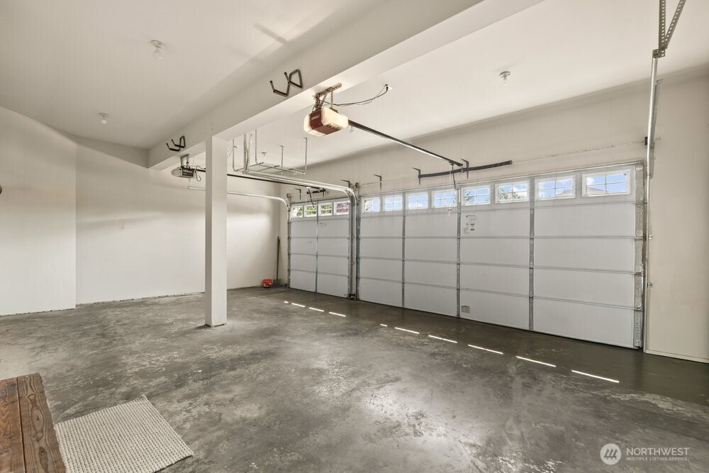 454 Nile Place Property Photo 34