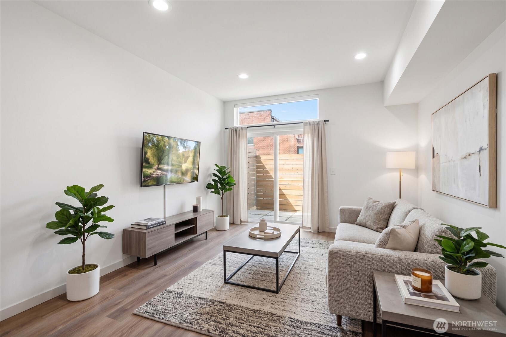 1801 20th Avenue B Property Photo 3