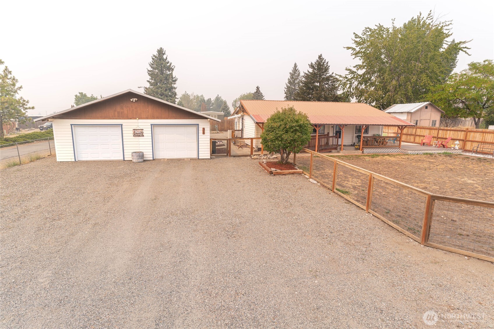 31 Sand Flat Road Property Photo 1
