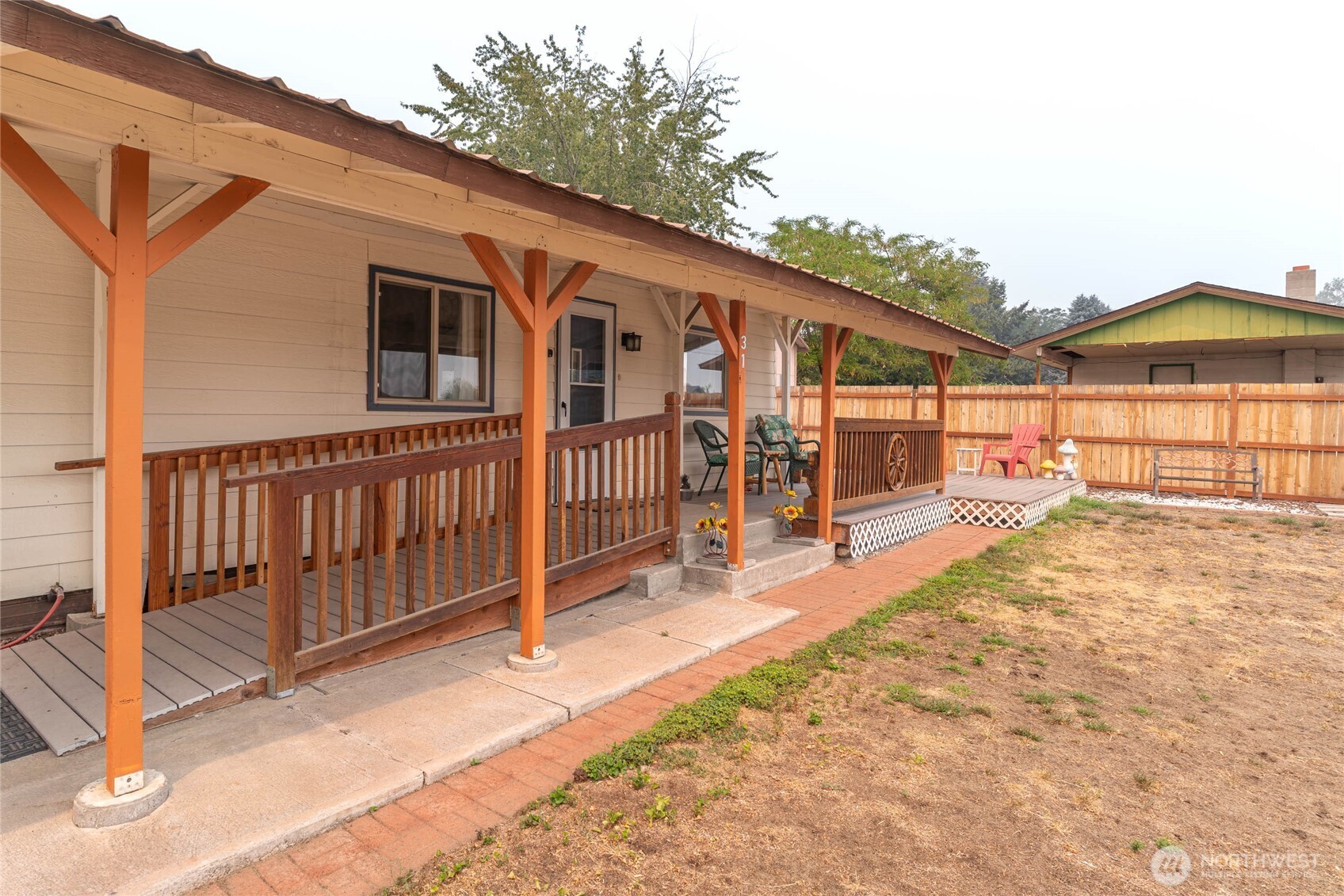 31 Sand Flat Road Property Photo 2