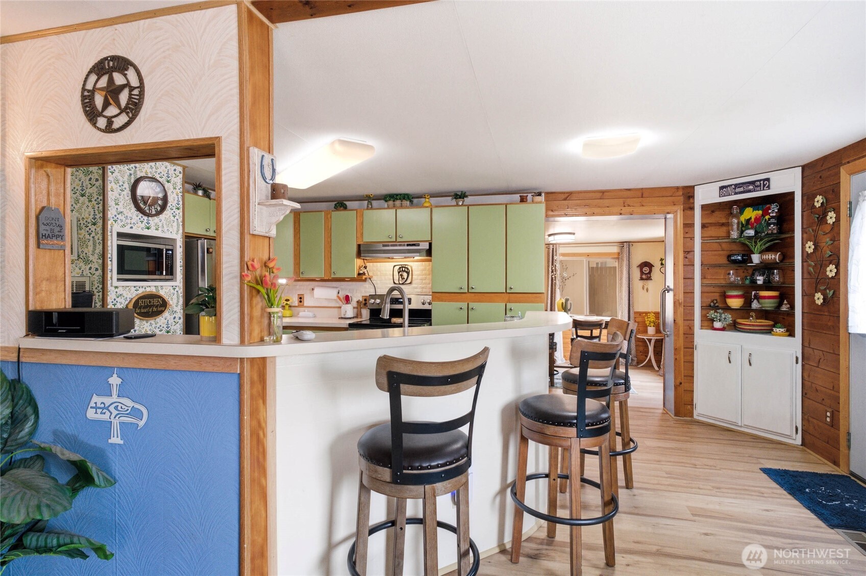 31 Sand Flat Road Property Photo 9