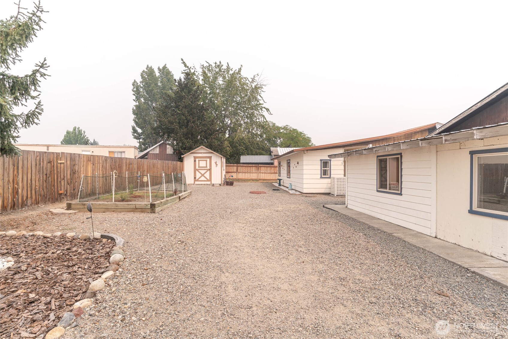 31 Sand Flat Road Property Photo 15