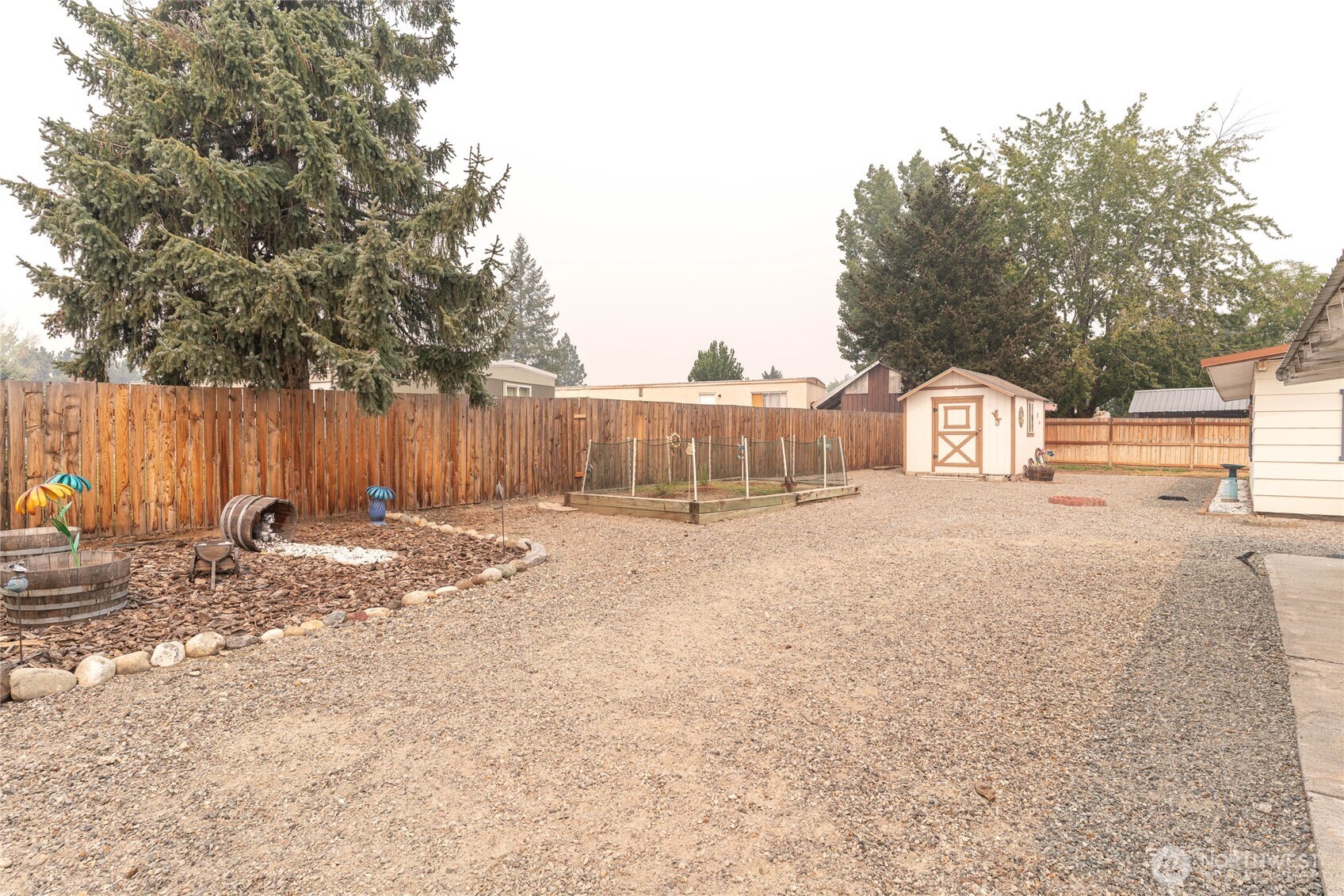 31 Sand Flat Road Property Photo 16