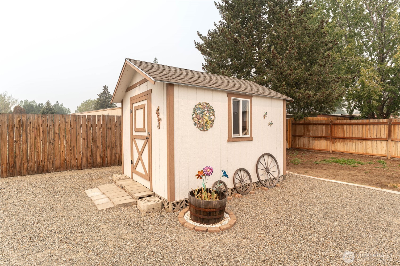 31 Sand Flat Road Property Photo 17