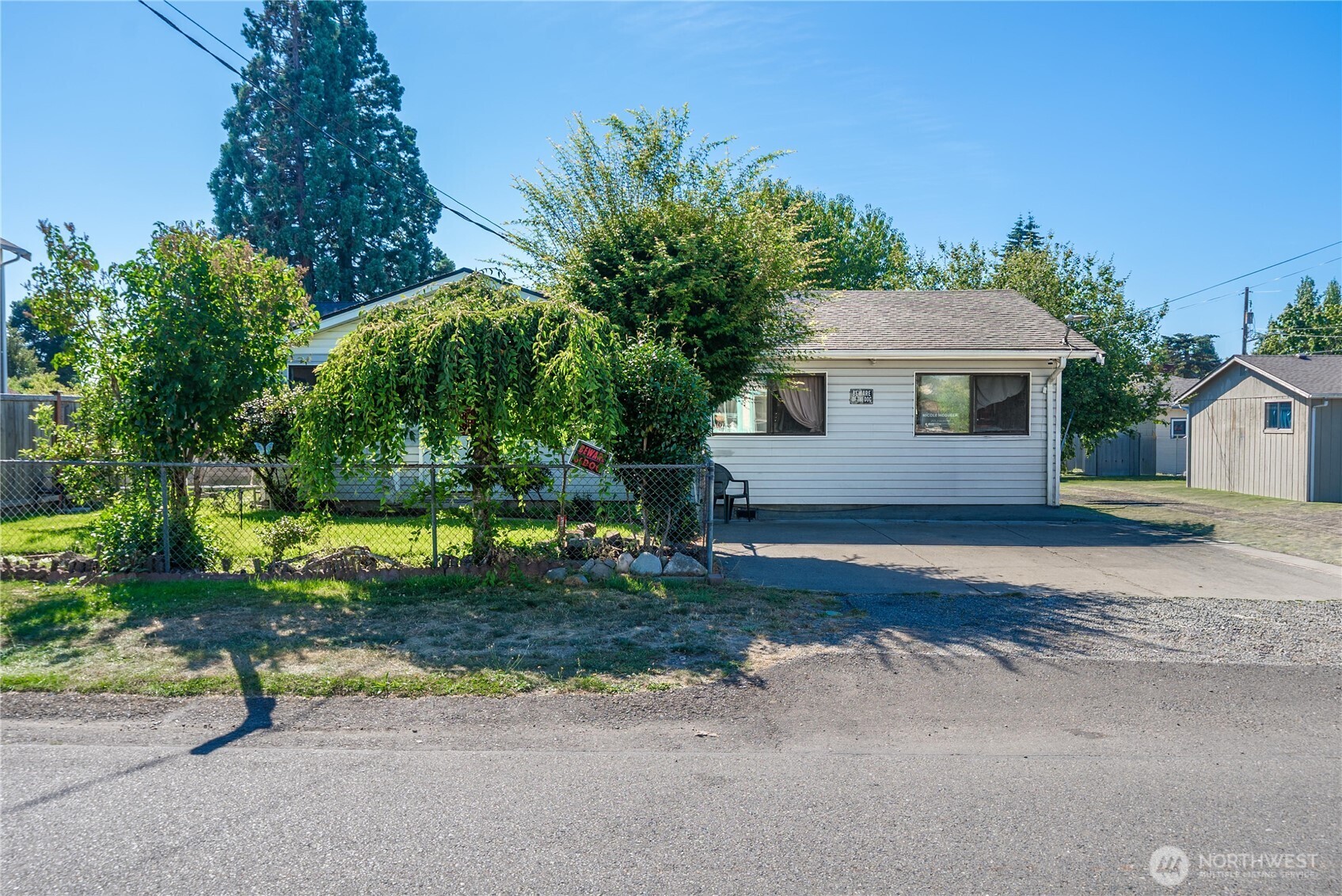 7008 E B Street Property Photo 1