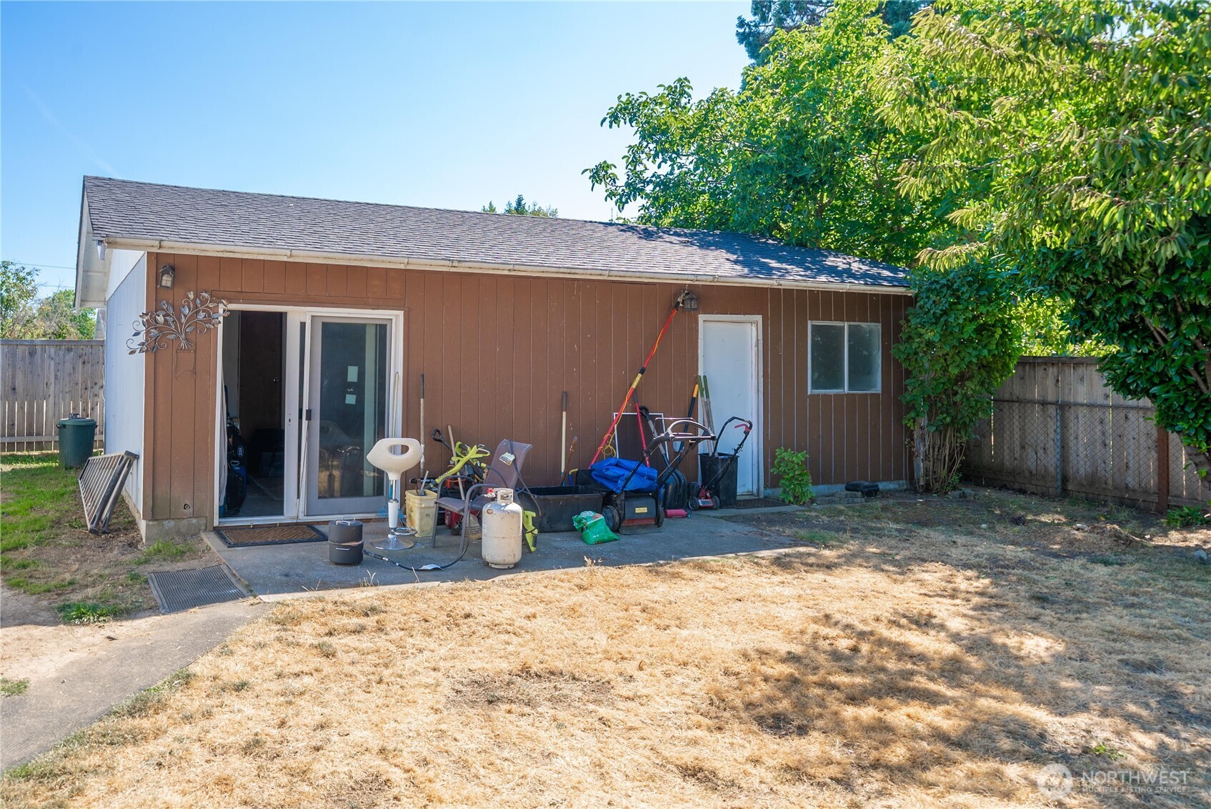 7008 E B Street Property Photo 31
