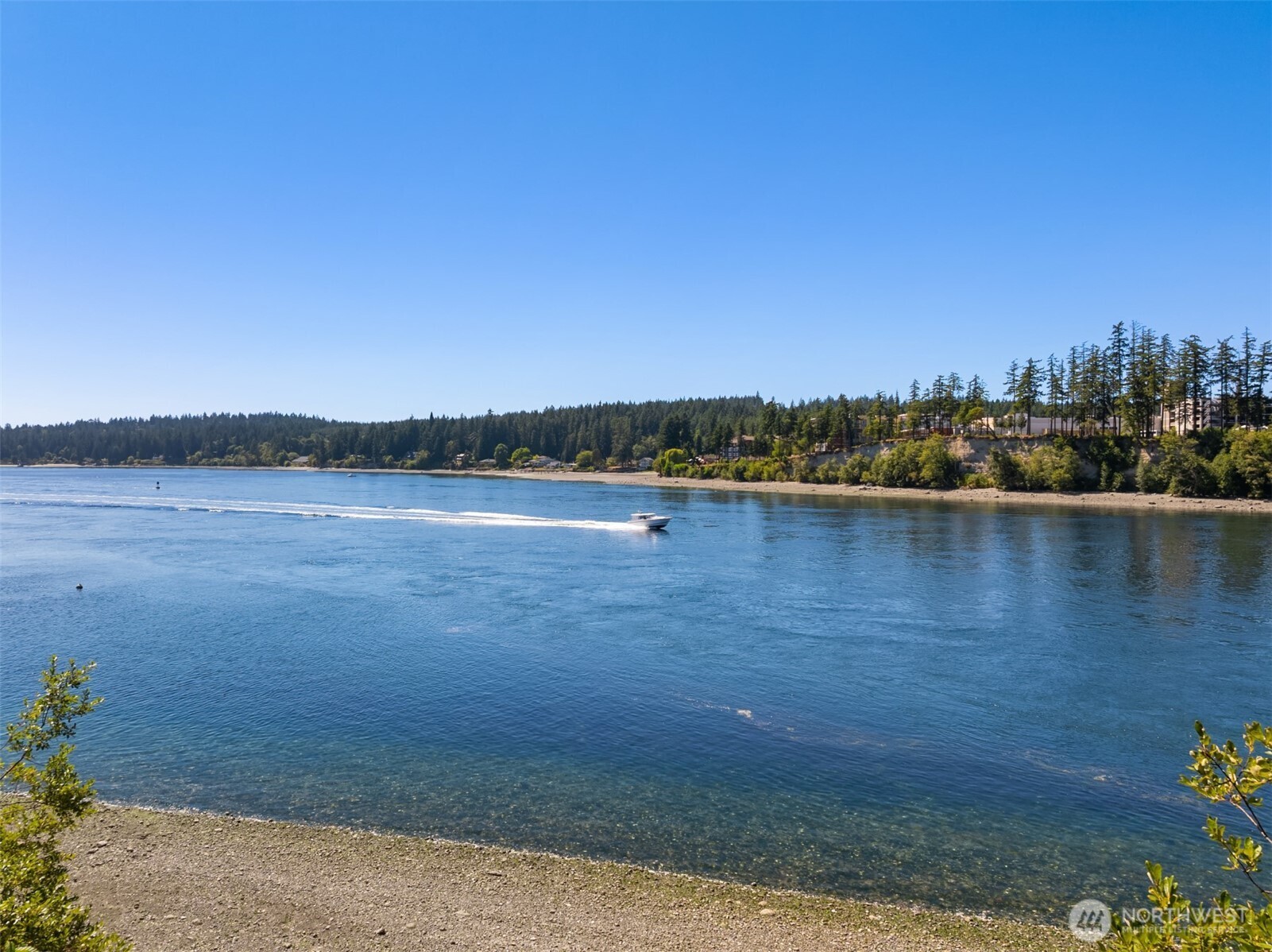 16273 Reitan Road Property Photo 4
