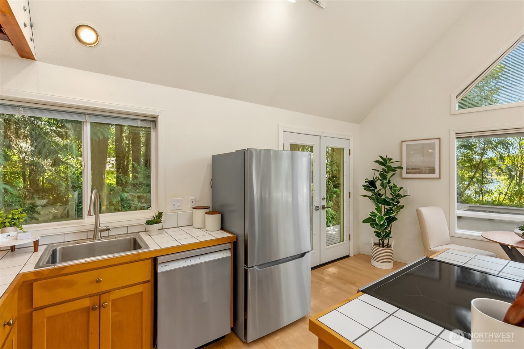 16273 Reitan Road Property Photo 15