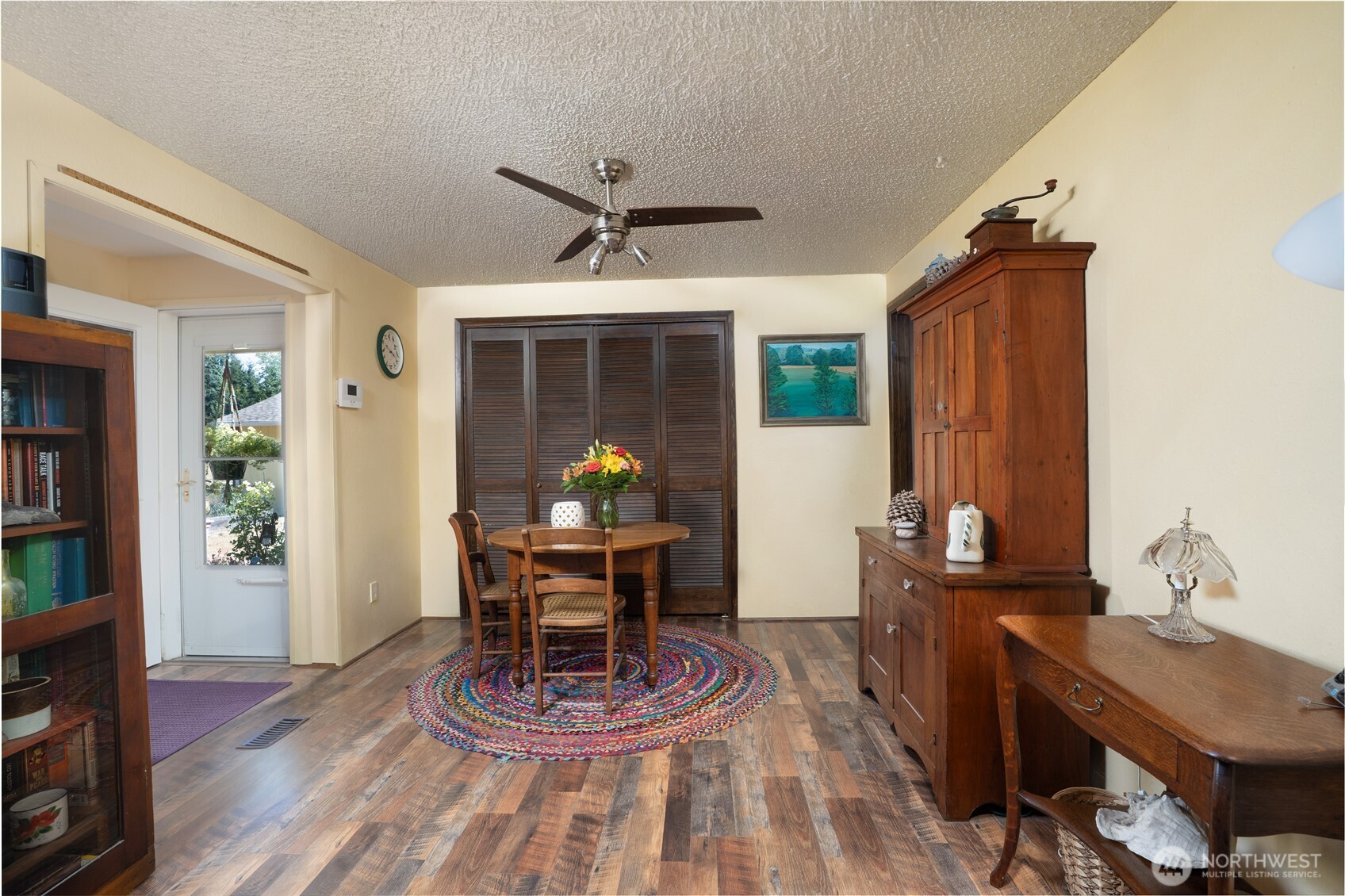 24201 42nd Avenue Property Photo 12