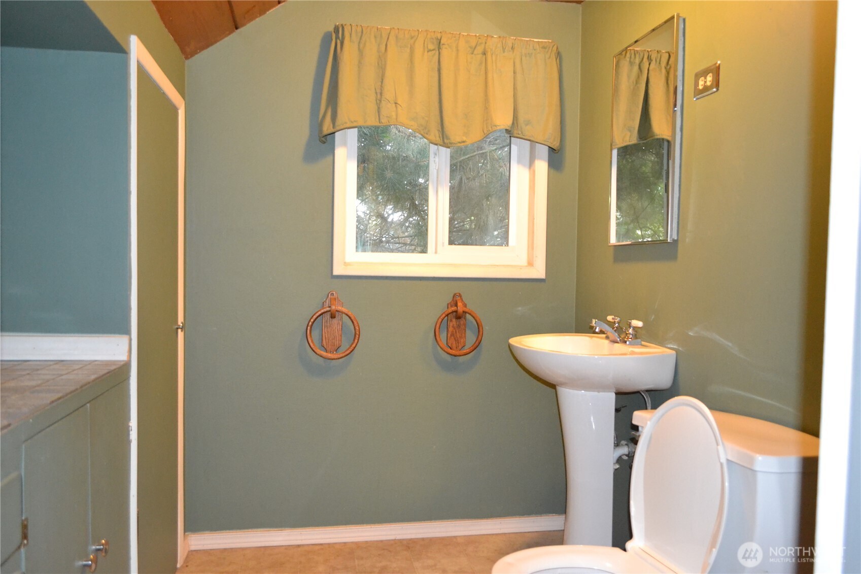 1108 10th Street Property Photo 14