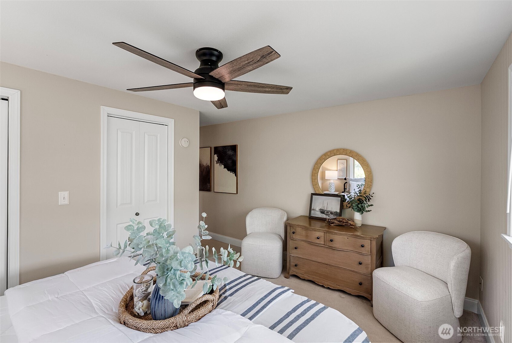 7108 Soundview Drive Property Photo 15