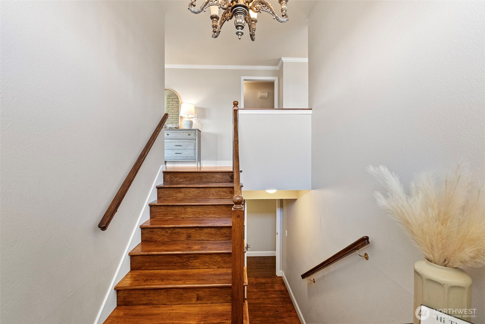 7108 Soundview Drive Property Photo 20