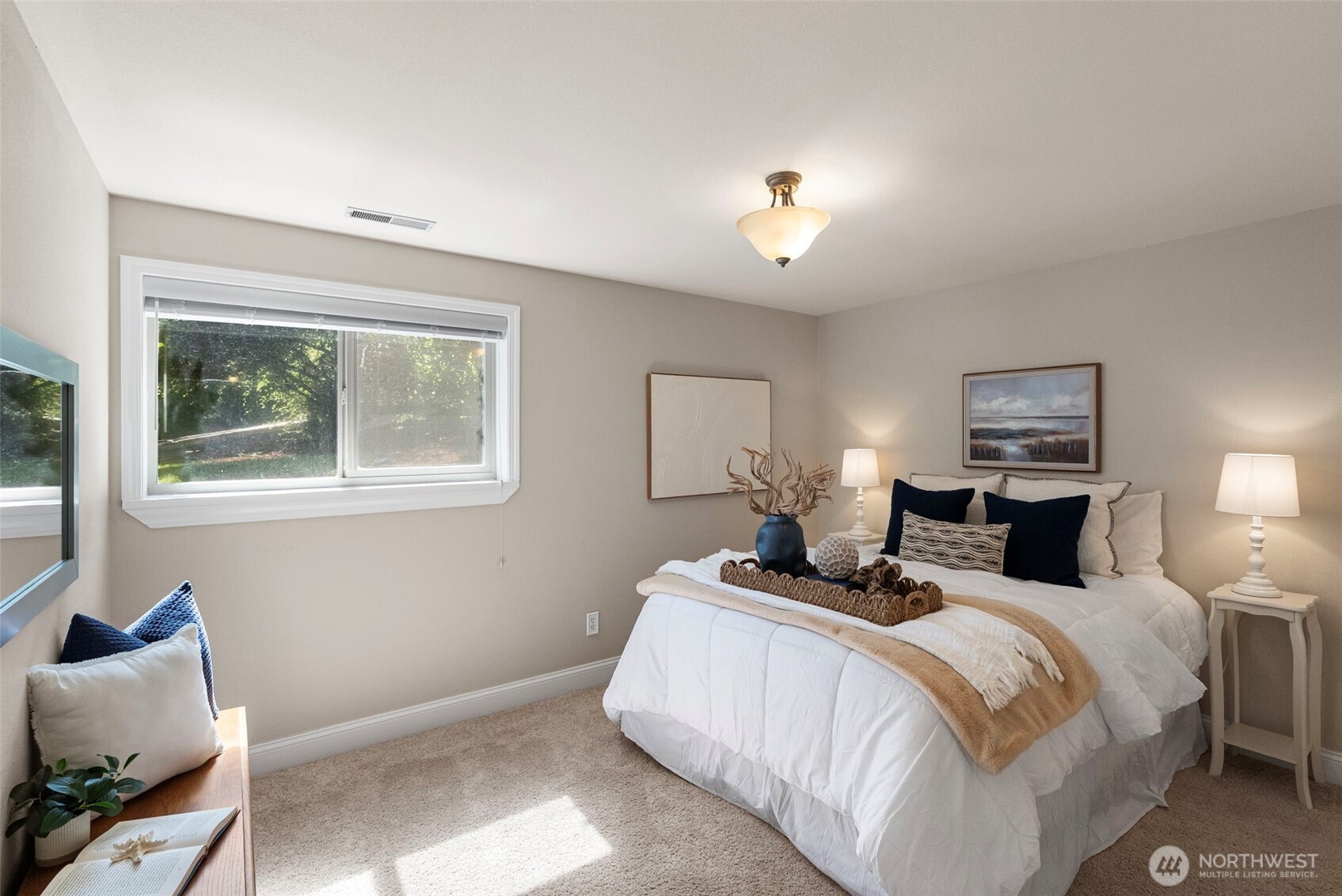 7108 Soundview Drive Property Photo 21
